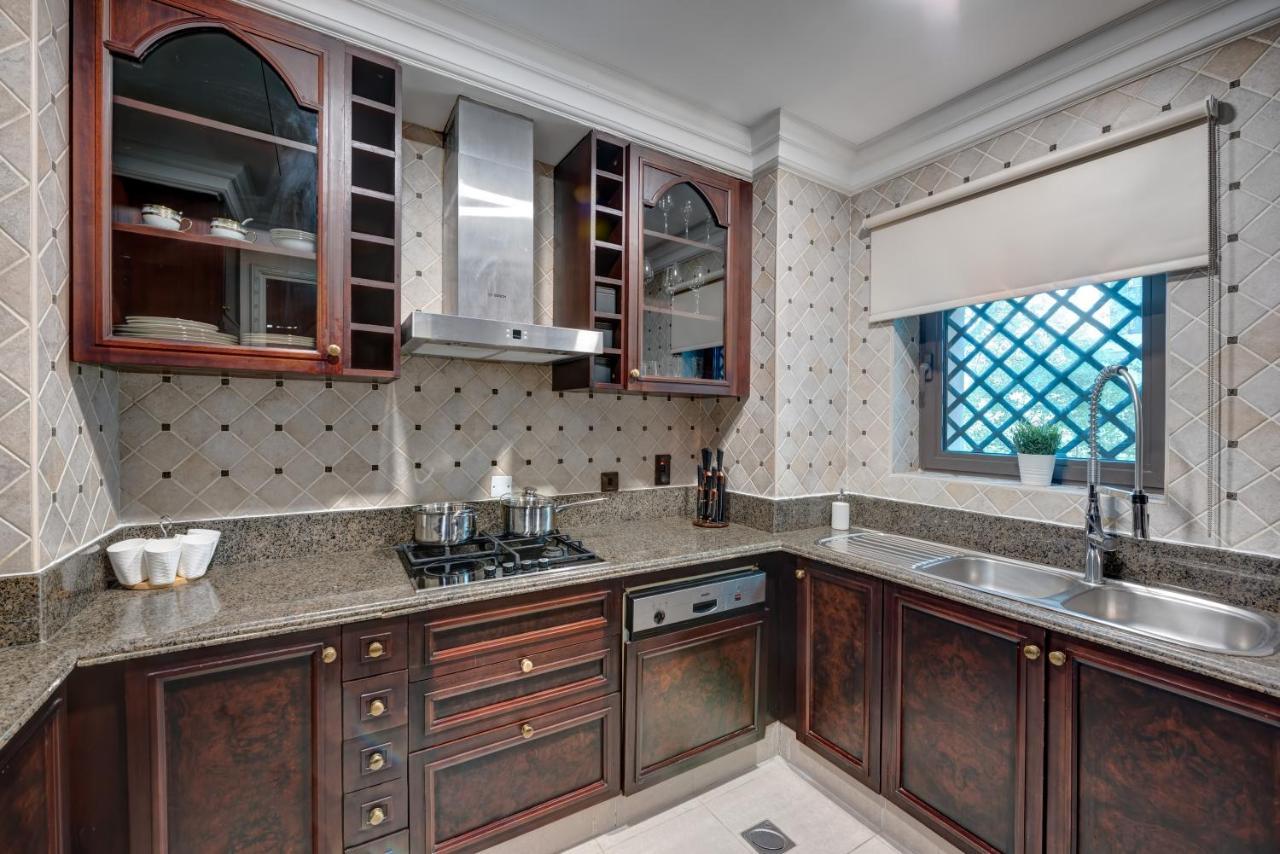 Durrani Homes - Unique Garden Apt At Souk Al Bahar Besides Dubai Mall & Burjkhalifa With Private Jaccuzi 외부 사진