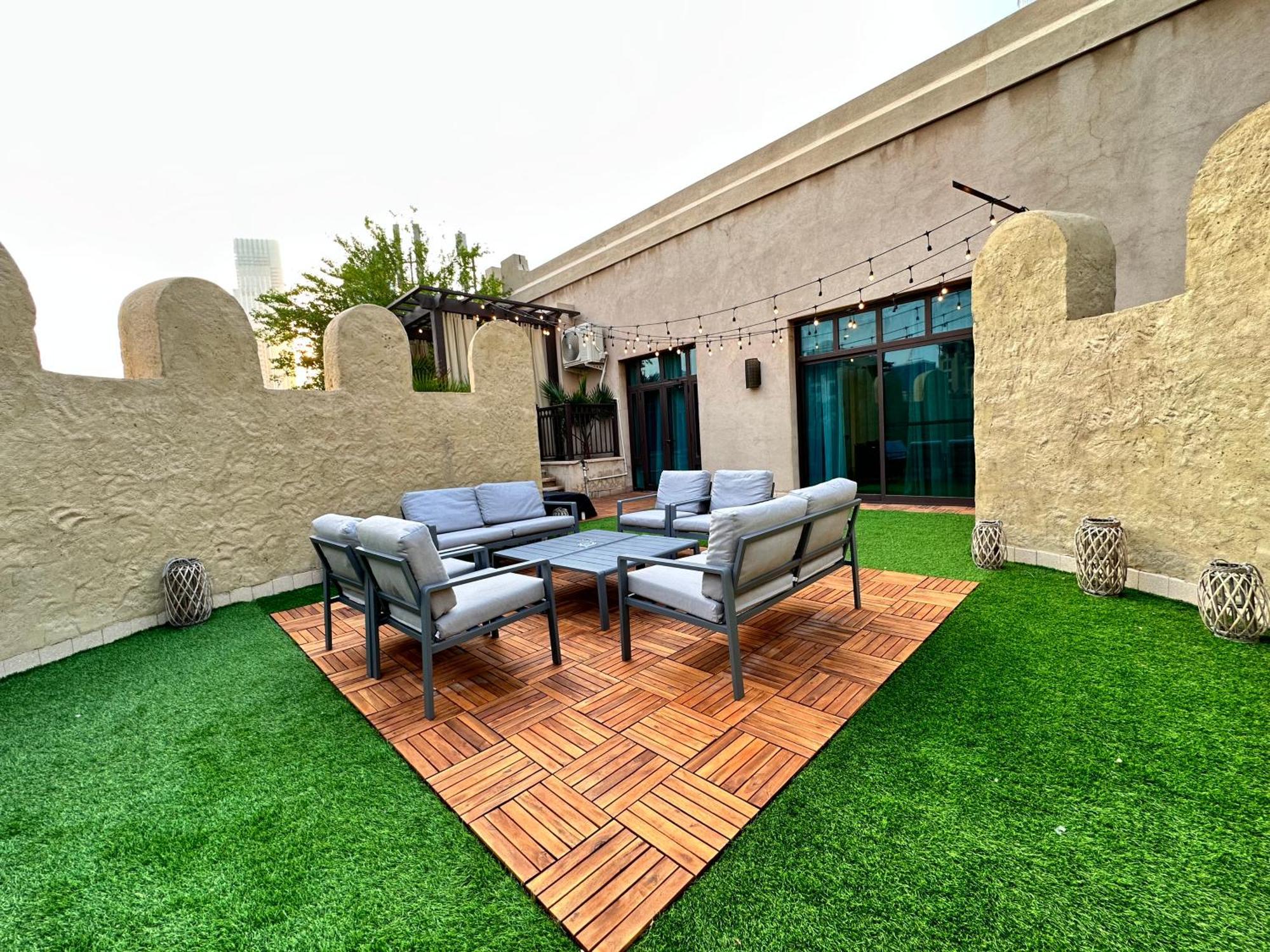 Durrani Homes - Unique Garden Apt At Souk Al Bahar Besides Dubai Mall & Burjkhalifa With Private Jaccuzi 외부 사진